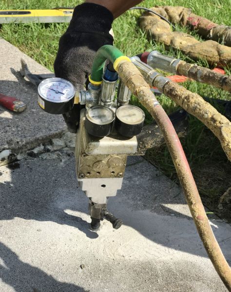 Cost of Concrete Sidewalk Lifting in Royal Oak